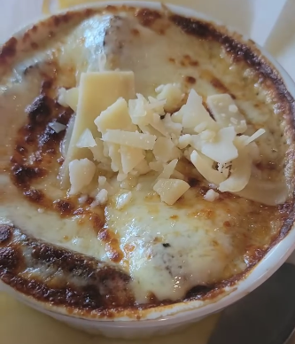 French Onion Soup at Stu’s Surfside Subs & Suds